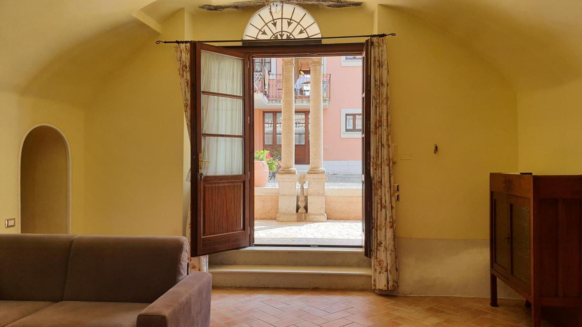 Villa Santa Caterina Манерба дел Гарда Екстериор снимка